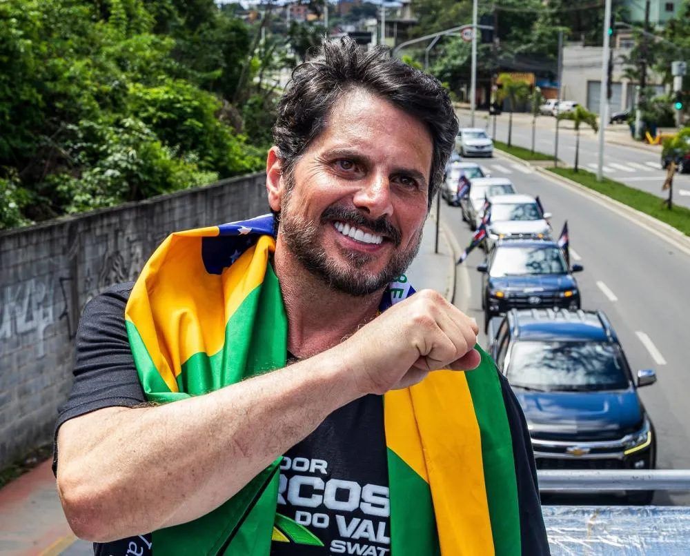 Senador Marcos Do Val vai a Colatina para carreata, caminhada e encontro com a população