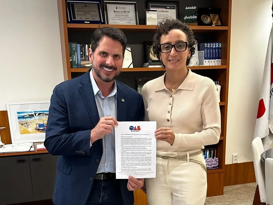 Marcos do Val adere ao compromisso da OAB-ES com a advocacia, a justiça e a democracia